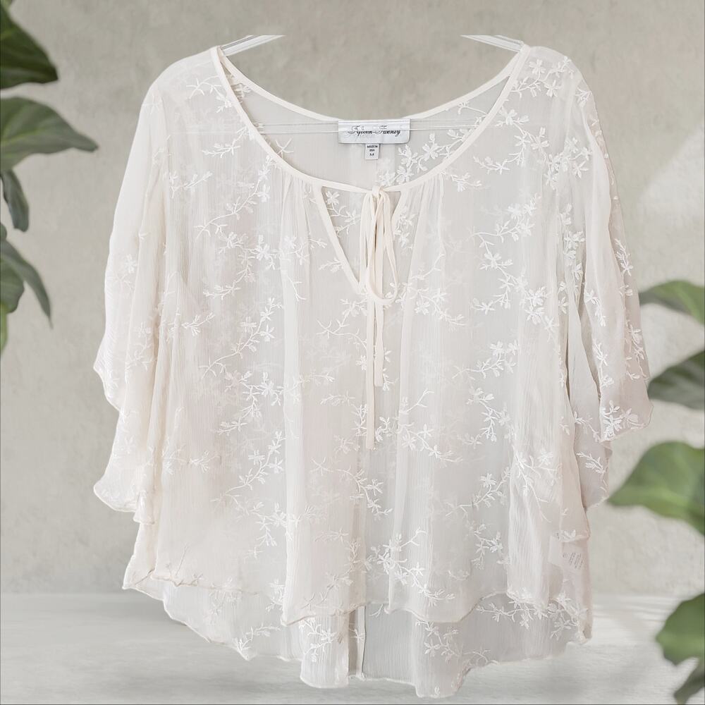 Fifteen-Twenty‎ Ivory Sheer Nicole 100% Silk Angel Top Embroidered Floral